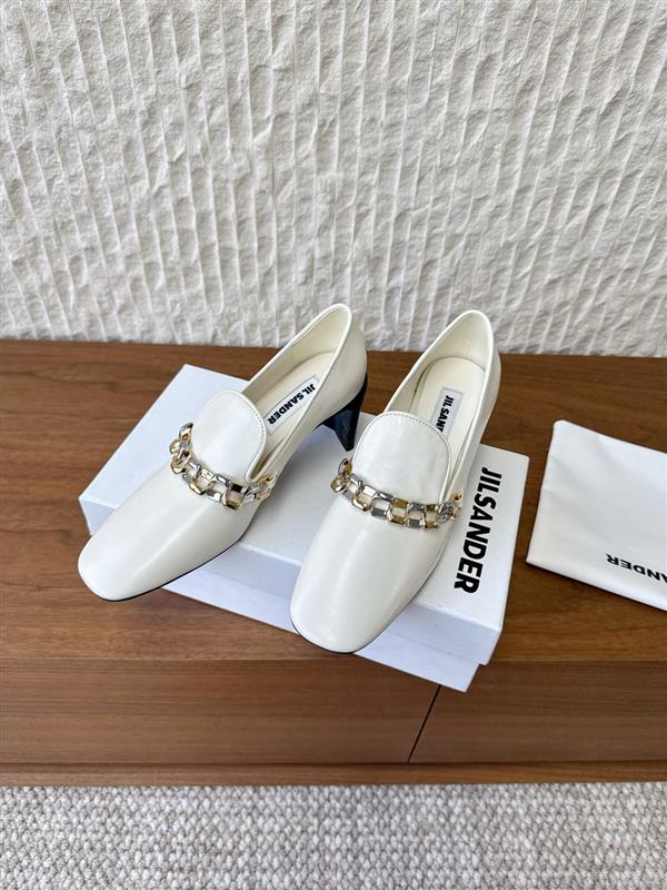 20251127171421473 360